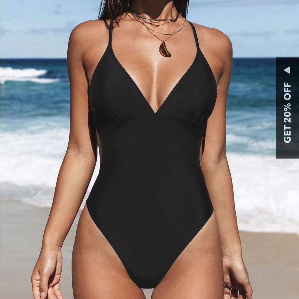 Black Cupshe Crossback Cutout One-Piece Swimsuit
